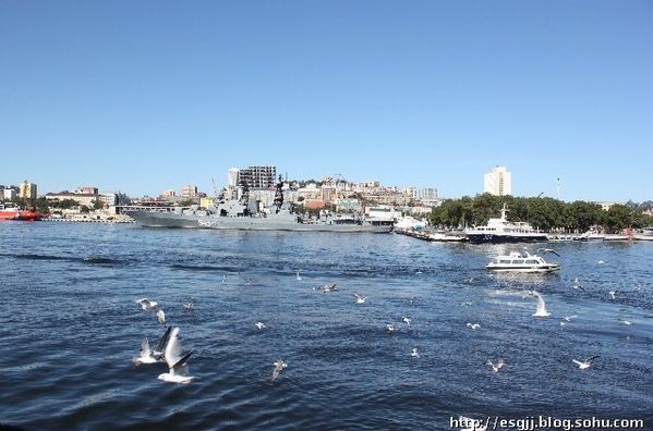 海参崴金角湾游船